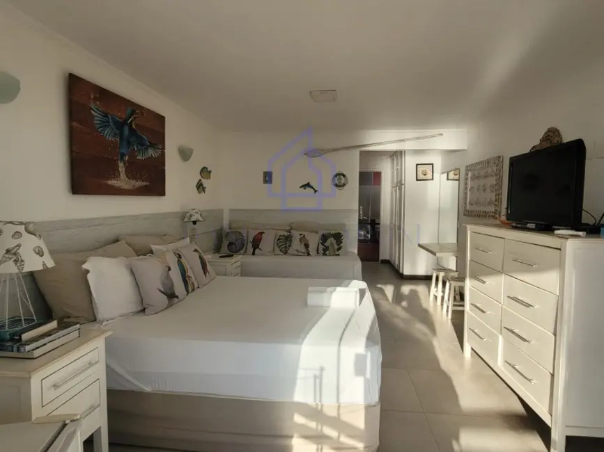 Foto 3 de Apartamento com 1 quarto à venda, 33m2 em Ilhabela - SP