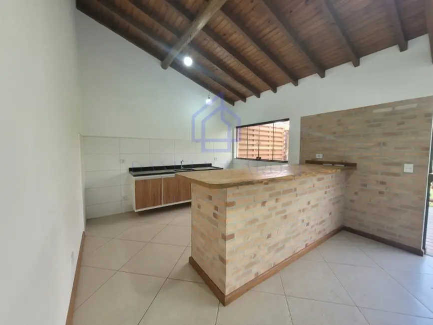 Foto 2 de Casa de Condomínio com 2 quartos à venda e para alugar, 107m2 em Barra Velha, Ilhabela - SP
