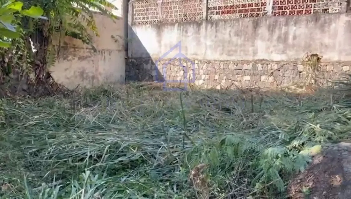 Foto 2 de Terreno / Lote à venda, 302m2 em Ilhabela - SP