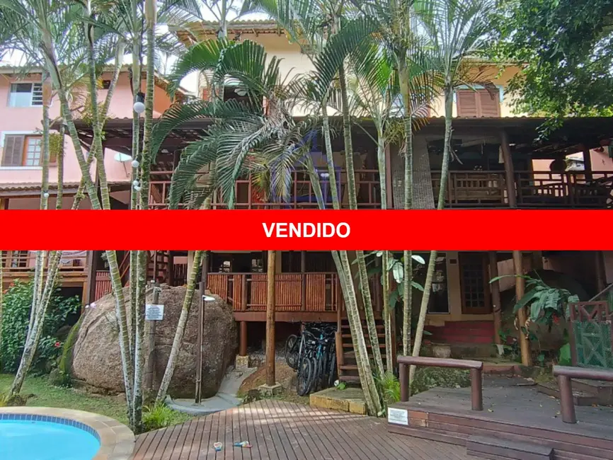 Foto 1 de Casa de Condomínio com 2 quartos à venda, 85m2 em Ilhabela - SP
