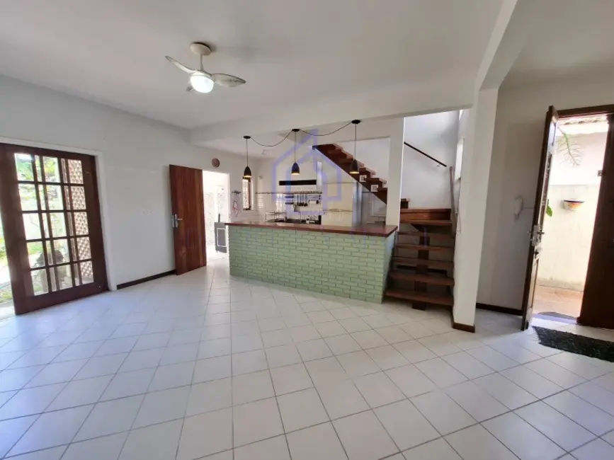 Foto 4 de Casa com 3 quartos à venda, 240m2 em Ilhabela - SP