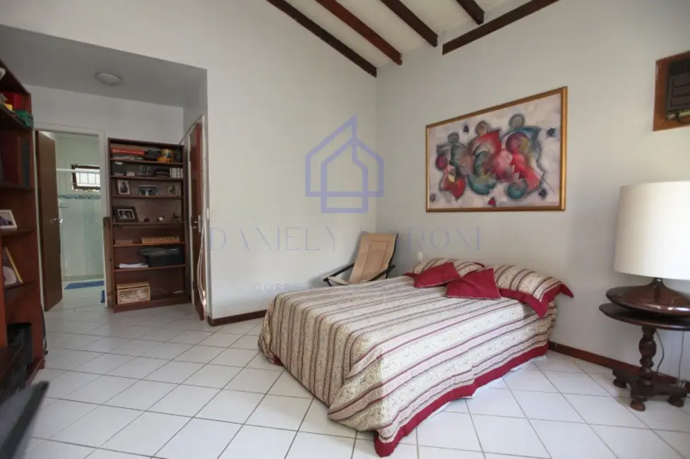 Foto 9 de Casa com 3 quartos à venda, 240m2 em Ilhabela - SP