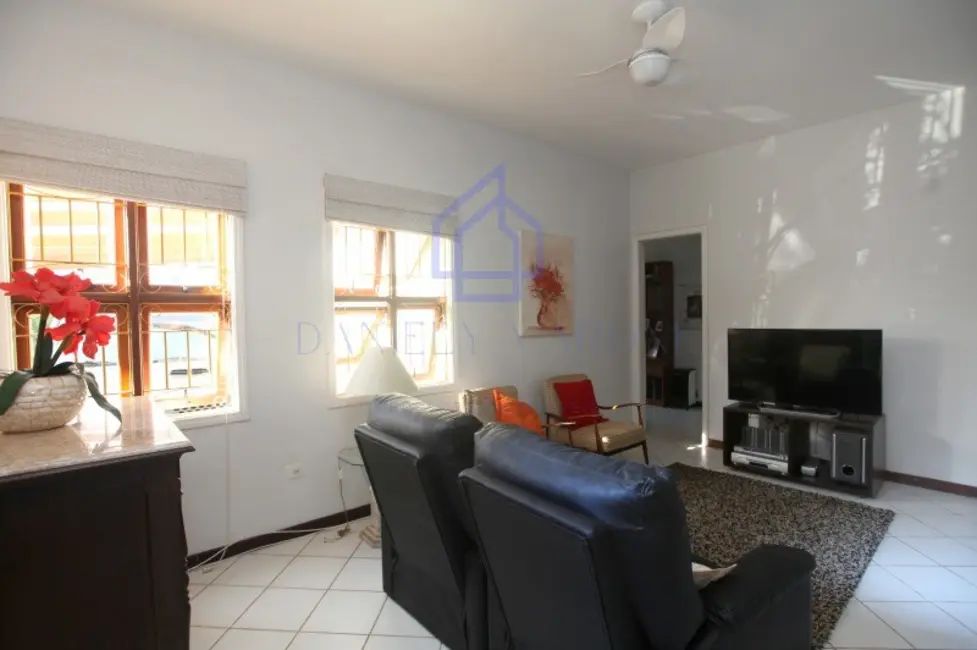 Foto 6 de Casa com 3 quartos à venda, 240m2 em Ilhabela - SP