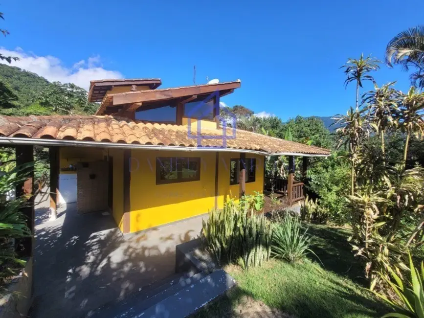 Foto 2 de Casa com 2 quartos à venda, 131m2 em Ilhabela - SP