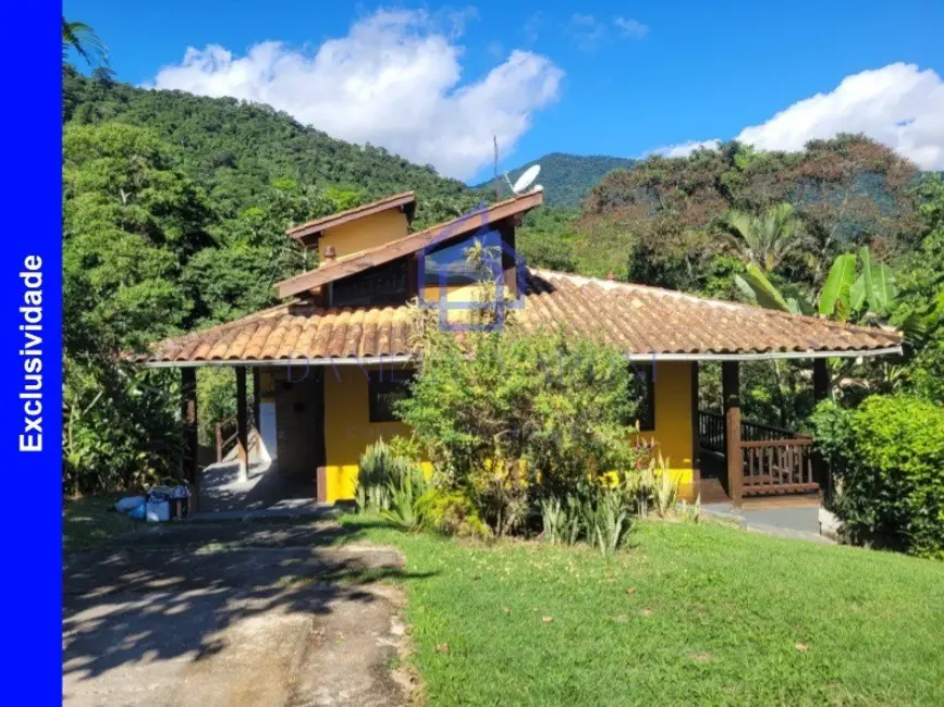 Foto 1 de Casa com 2 quartos à venda, 131m2 em Ilhabela - SP