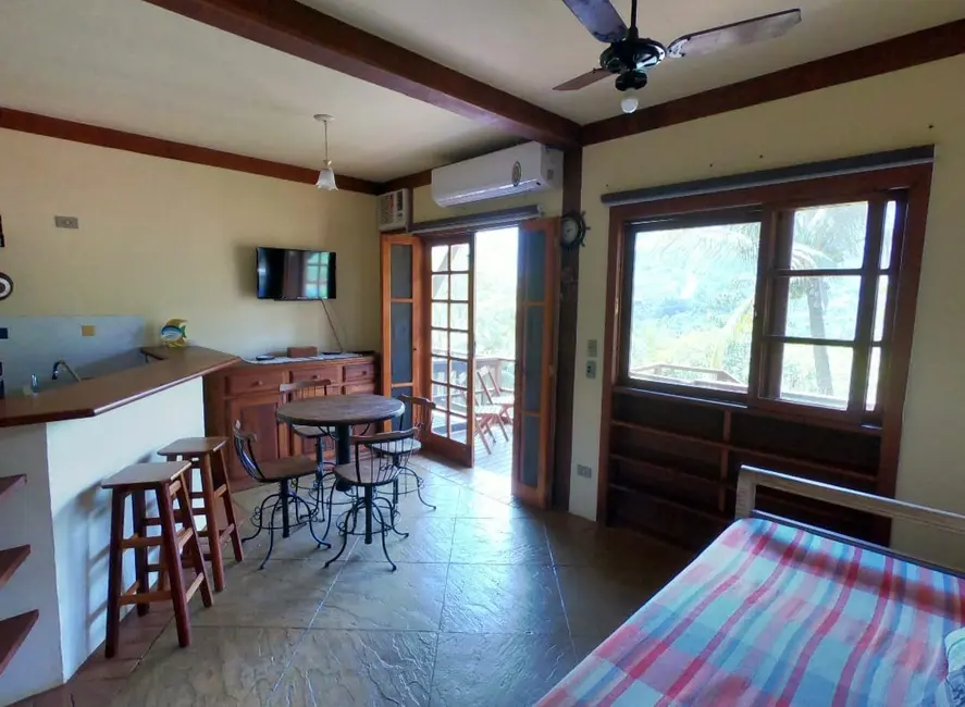 Foto 1 de Casa de Condomínio com 1 quarto à venda, 44m2 em Ilhabela - SP