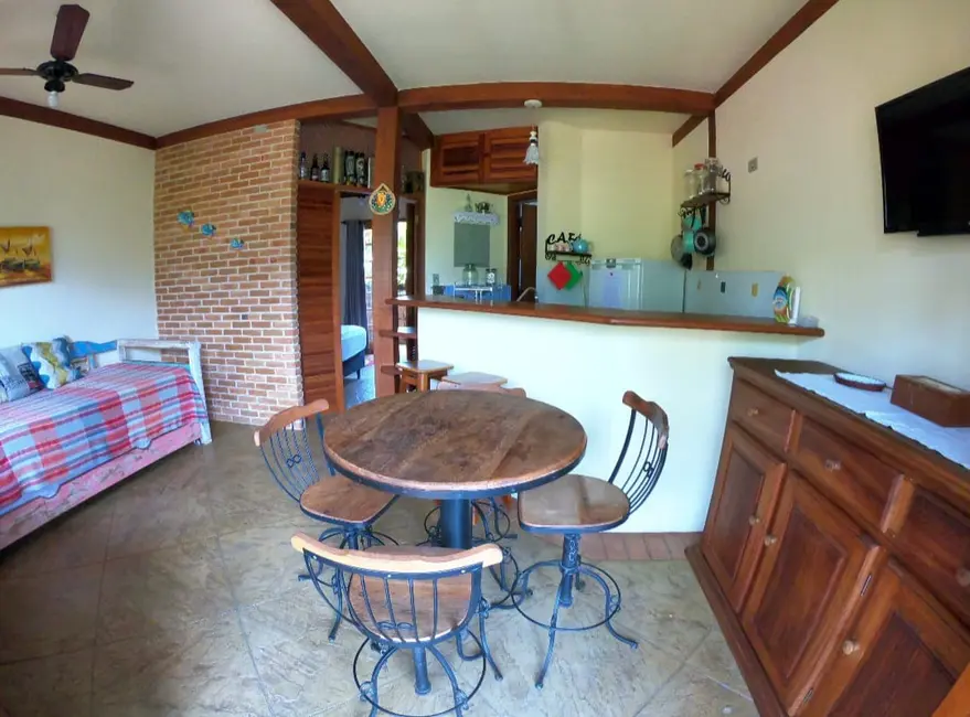 Foto 3 de Casa de Condomínio com 1 quarto à venda, 44m2 em Ilhabela - SP
