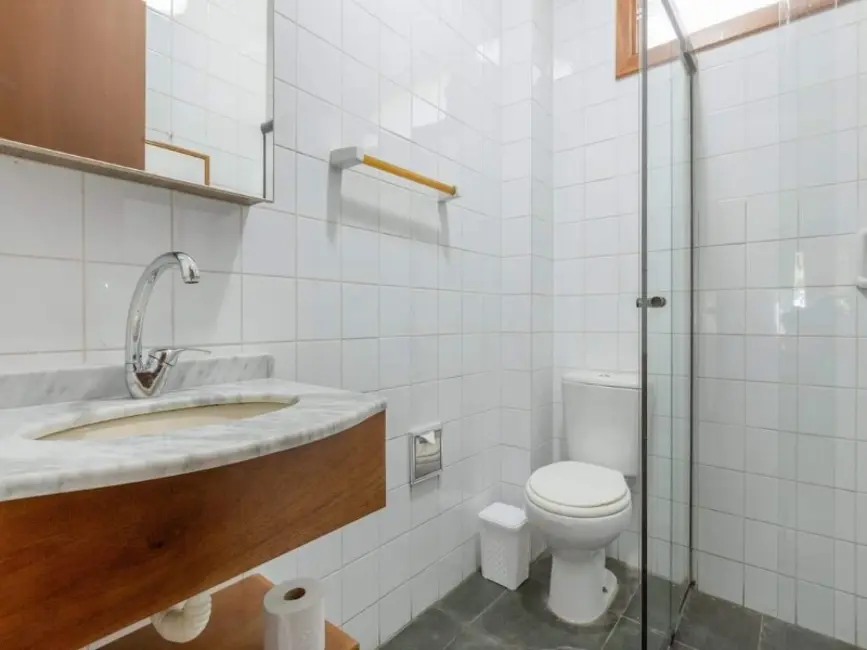 Foto 9 de Casa com 4 quartos para alugar, 240m2 em Ilhabela - SP