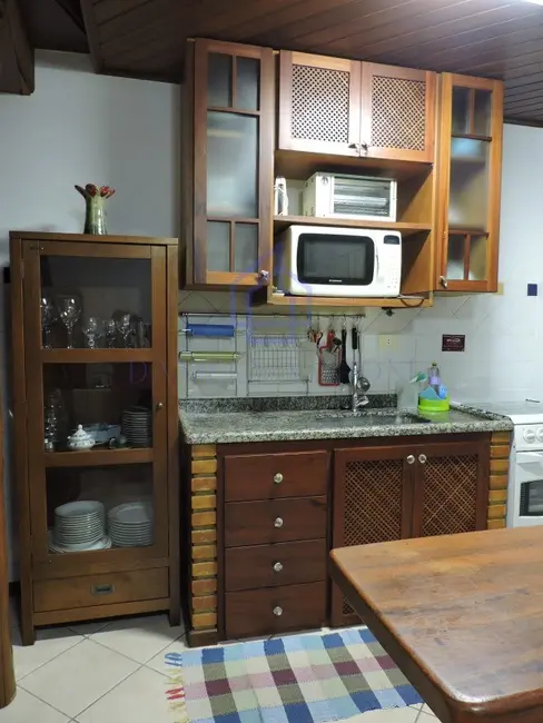 Foto 4 de Casa de Condomínio com 2 quartos à venda, 75m2 em Ilhabela - SP