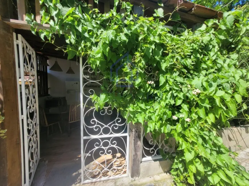 Foto 8 de Casa com 4 quartos à venda, 262m2 em Ilhabela - SP