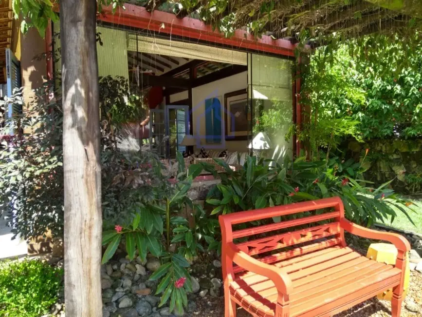 Foto 9 de Casa com 4 quartos à venda, 250m2 em Ilhabela - SP