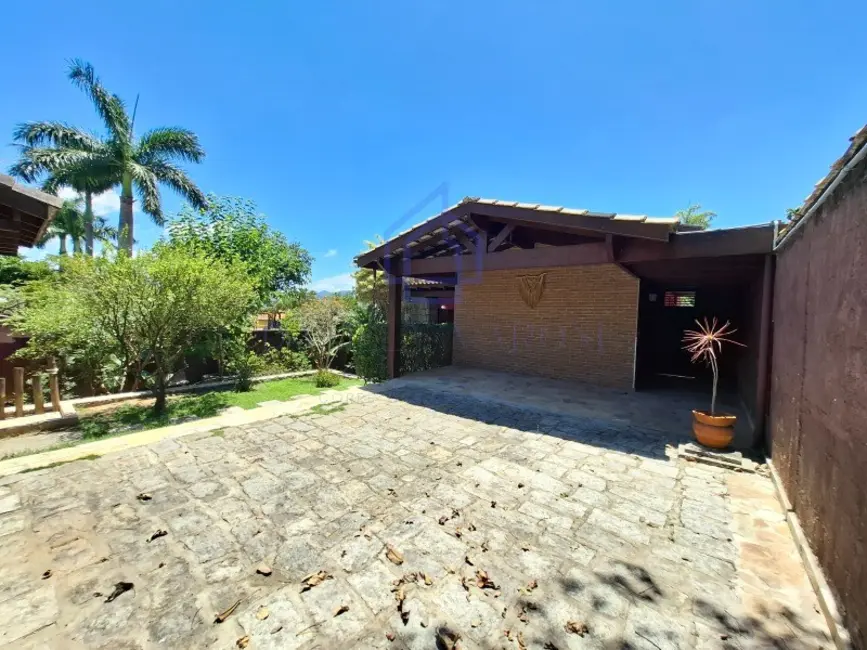 Foto 3 de Casa com 5 quartos à venda, 241m2 em Ilhabela - SP