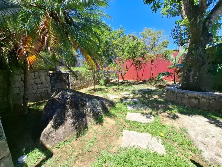 Foto 6 de Casa com 5 quartos à venda, 241m2 em Ilhabela - SP