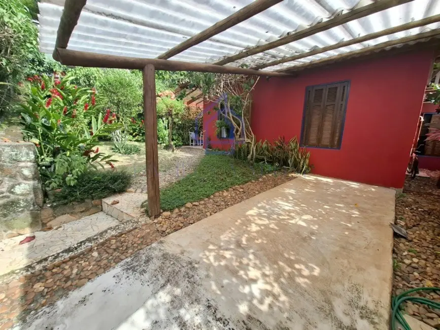 Foto 2 de Casa com 2 quartos à venda, 119m2 em Ilhabela - SP