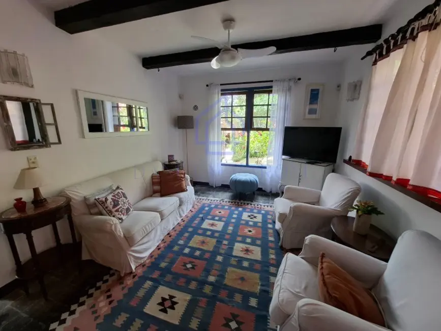 Foto 8 de Casa com 2 quartos à venda, 119m2 em Ilhabela - SP