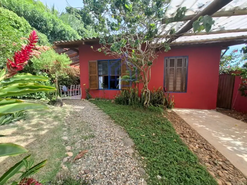 Foto 1 de Casa com 2 quartos à venda, 119m2 em Ilhabela - SP