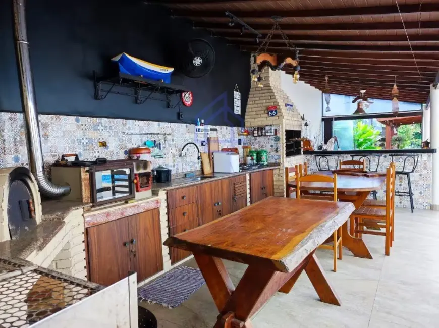 Foto 8 de Casa com 5 quartos à venda, 342m2 em Ilhabela - SP