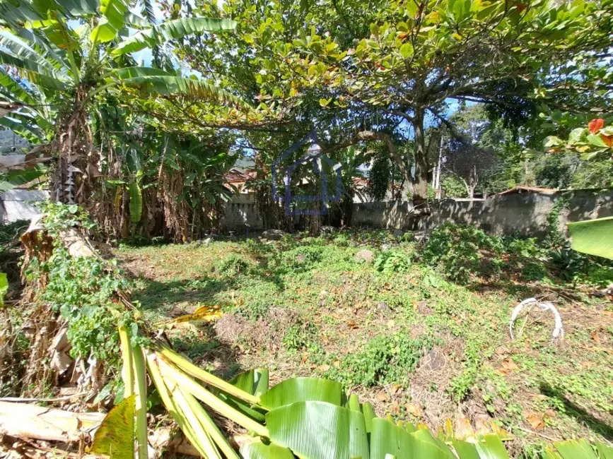 Foto 4 de Terreno / Lote à venda, 449m2 em Ilhabela - SP