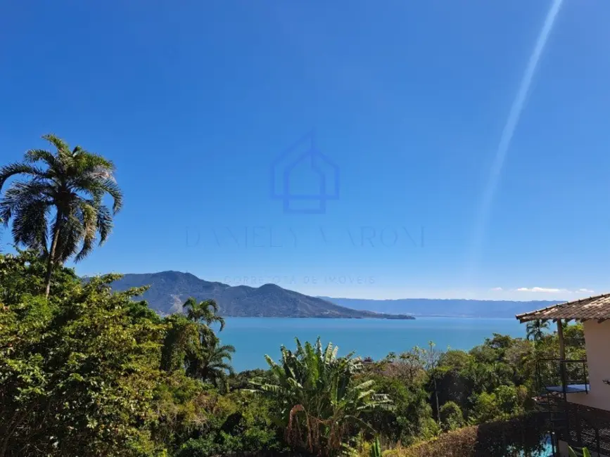 Foto 2 de Terreno / Lote à venda, 762m2 em Ilhabela - SP