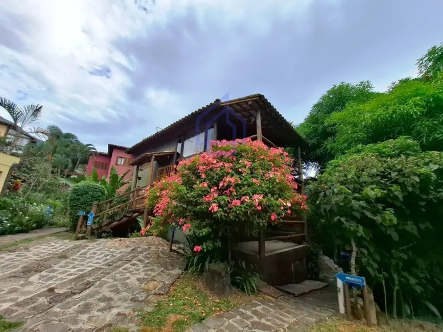Foto 1 de Casa de Condomínio com 2 quartos à venda, 77m2 em Ilhabela - SP