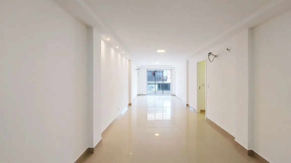 Foto 2 de Apartamento com 4 quartos à venda, 150m2 em Jardim Guanabara, Rio De Janeiro - RJ