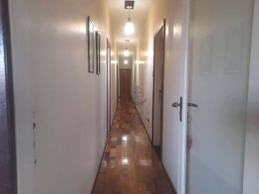 Casa com 3 quartos à venda, 576m2 em Jardim Guanabara, Rio De Janeiro - RJ - imagem 9 Foto 9 de Casa com 3 quartos à venda, 576m2 em Jardim Guanabara, Rio De Janeiro - RJ