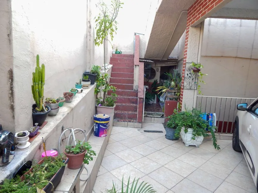 Foto 2 de Casa com 6 quartos à venda, 148m2 em Praia da Bandeira, Rio De Janeiro - RJ