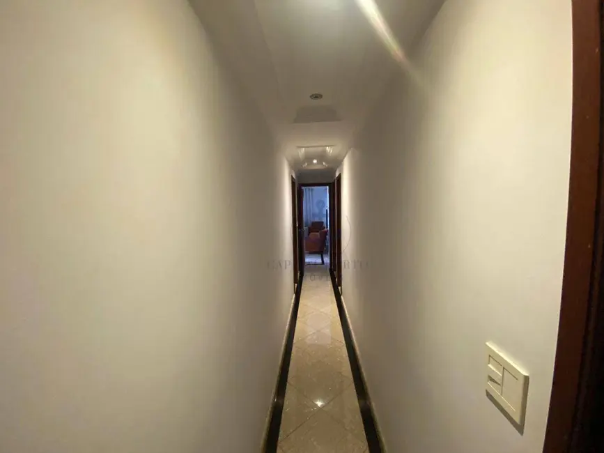 Casa com 4 quartos à venda, 583m2 em Jardim Guanabara, Rio De Janeiro - RJ - imagem 9 Foto 9 de Casa com 4 quartos à venda, 583m2 em Jardim Guanabara, Rio De Janeiro - RJ