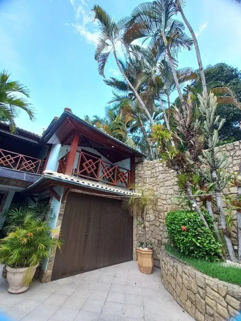 Casa com 4 quartos à venda, 583m2 em Jardim Guanabara, Rio De Janeiro - RJ - imagem 3 Foto 3 de Casa com 4 quartos à venda, 583m2 em Jardim Guanabara, Rio De Janeiro - RJ