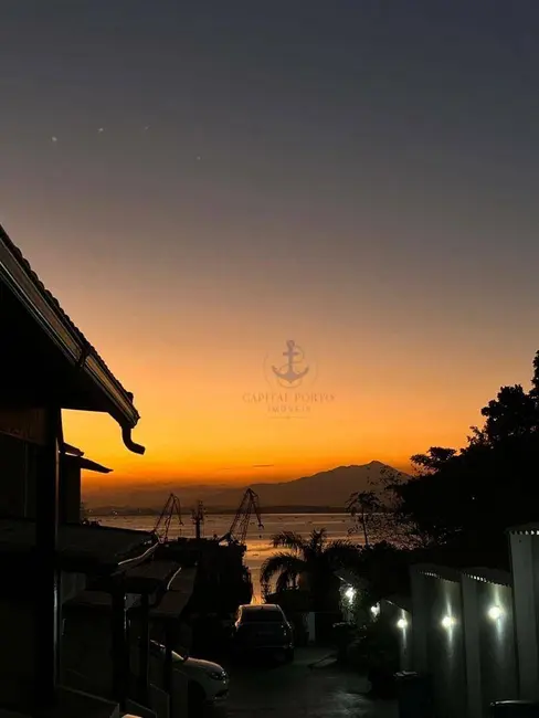 Foto 3 de Casa de Condomínio com 2 quartos à venda, 120m2 em Tauá, Rio De Janeiro - RJ