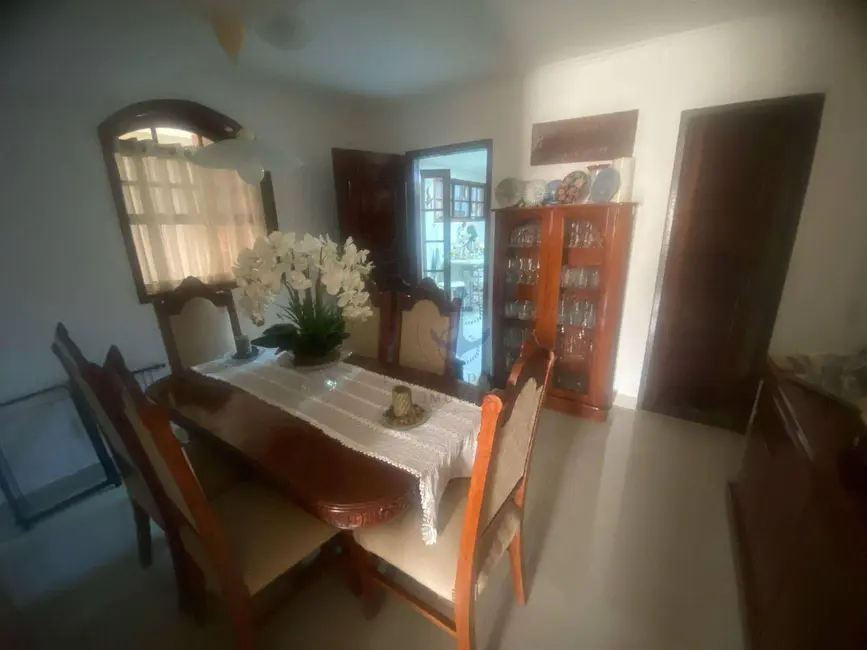 Foto 2 de Casa de Condomínio com 5 quartos à venda, 180m2 em Portuguesa, Rio De Janeiro - RJ