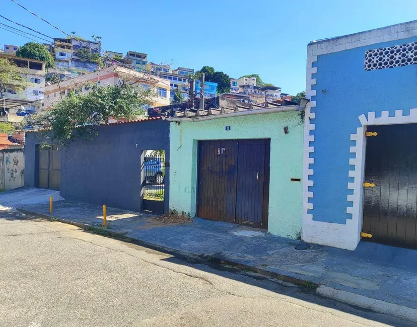 Casa com 2 quartos à venda, 294m2 em Jardim Carioca, Rio De Janeiro - RJ - imagem 1 Foto 1 de Casa com 2 quartos à venda, 294m2 em Jardim Carioca, Rio De Janeiro - RJ