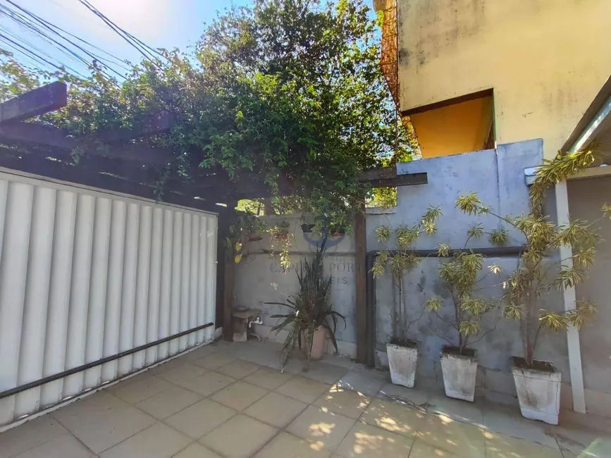 Foto 3 de Casa com 4 quartos à venda, 197m2 em Bancários, Rio De Janeiro - RJ