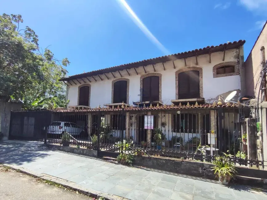 Foto 1 de Casa com 5 quartos à venda, 660m2 em Bancários, Rio De Janeiro - RJ