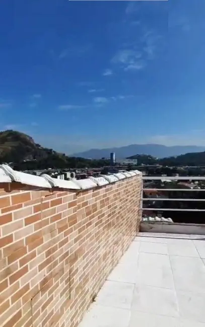 Foto 4 de Casa de Condomínio com 1 quarto à venda, 120m2 em Jardim Sulacap, Rio De Janeiro - RJ