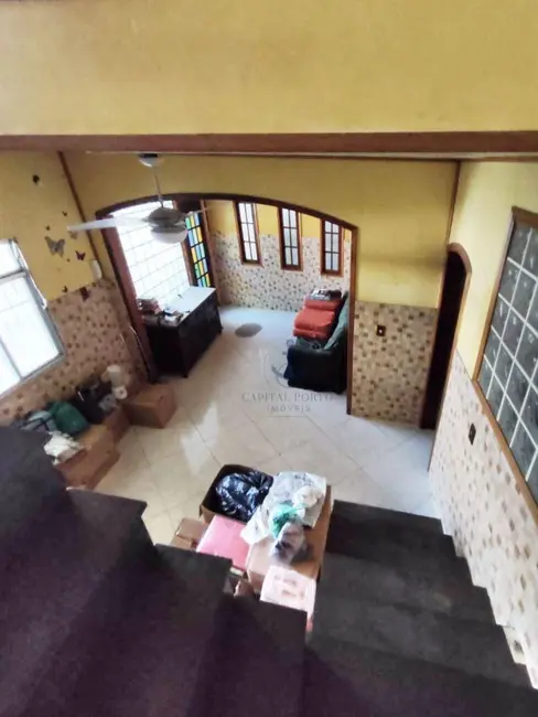 Casa com 6 quartos à venda, 117m2 em Cabral, Nilopolis - RJ - imagem 8 Foto 8 de Casa com 6 quartos à venda, 117m2 em Cabral, Nilopolis - RJ