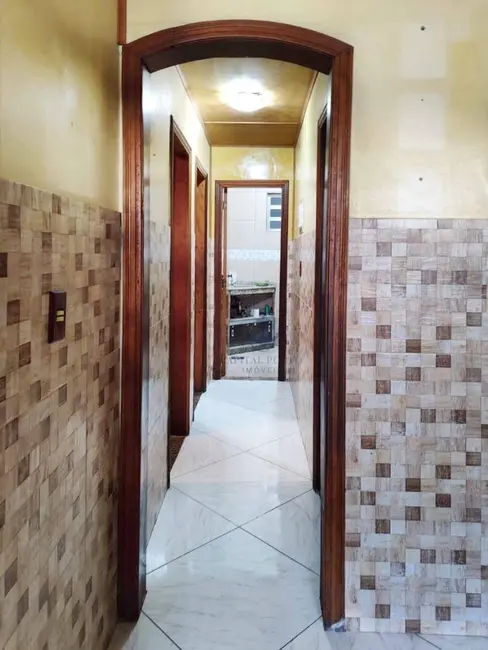 Casa com 6 quartos à venda, 117m2 em Cabral, Nilopolis - RJ - imagem 9 Foto 9 de Casa com 6 quartos à venda, 117m2 em Cabral, Nilopolis - RJ