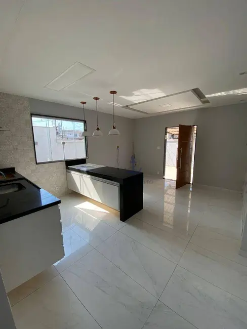 Casa com 3 quartos à venda, 120m2 em Ricardo de Albuquerque, Rio De Janeiro - RJ - imagem 9 Foto 9 de Casa com 3 quartos à venda, 120m2 em Ricardo de Albuquerque, Rio De Janeiro - RJ