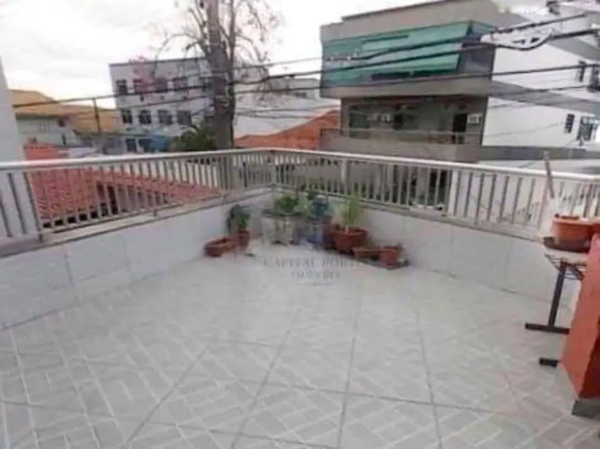 Foto 1 de Casa com 6 quartos à venda em Jardim Guanabara, Rio De Janeiro - RJ