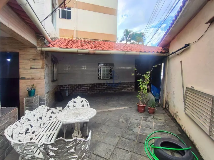 Foto 2 de Casa com 6 quartos à venda em Jardim Guanabara, Rio De Janeiro - RJ