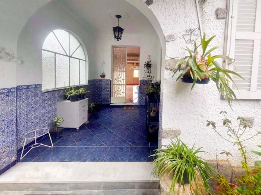 Casa com 6 quartos à venda em Tijuca, Rio De Janeiro - RJ - imagem 4 Foto 4 de Casa com 6 quartos à venda em Tijuca, Rio De Janeiro - RJ