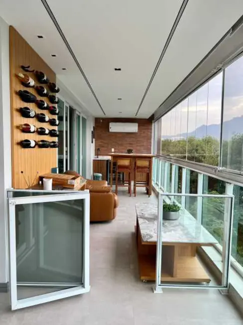 Foto 3 de Apartamento com 3 quartos à venda, 155m2 em Rio De Janeiro - RJ