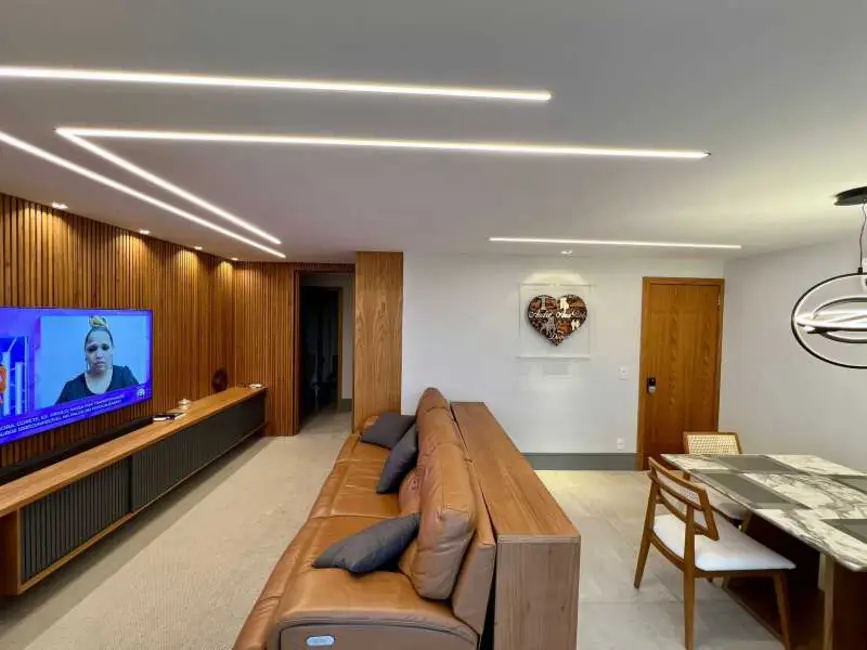 Foto 1 de Apartamento com 3 quartos à venda, 155m2 em Rio De Janeiro - RJ