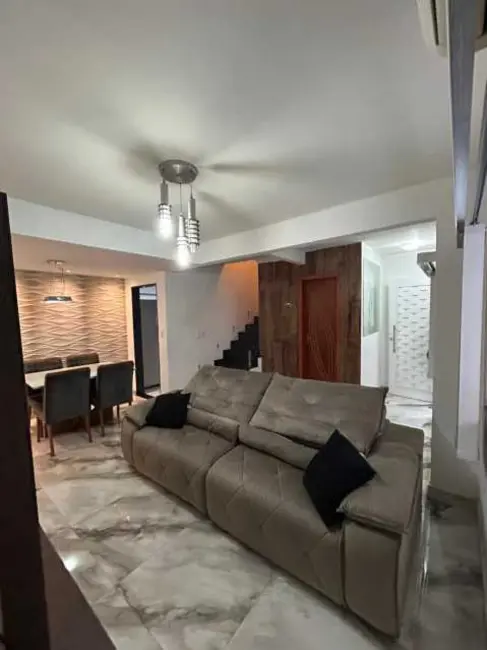 Casa de Condomínio com 3 quartos à venda, 100m2 em Rio De Janeiro - RJ - imagem 5 Foto 5 de Casa de Condomínio com 3 quartos à venda, 100m2 em Rio De Janeiro - RJ