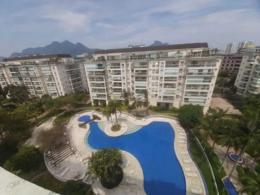 Foto 1 de Cobertura com 4 quartos à venda, 203m2 em Rio De Janeiro - RJ