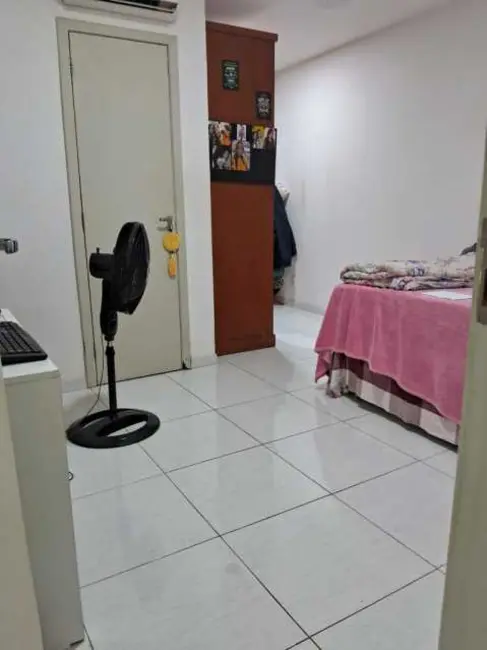 Casa de Condomínio com 4 quartos à venda, 180m2 em Rio De Janeiro - RJ - imagem 7 Foto 7 de Casa de Condomínio com 4 quartos à venda, 180m2 em Rio De Janeiro - RJ
