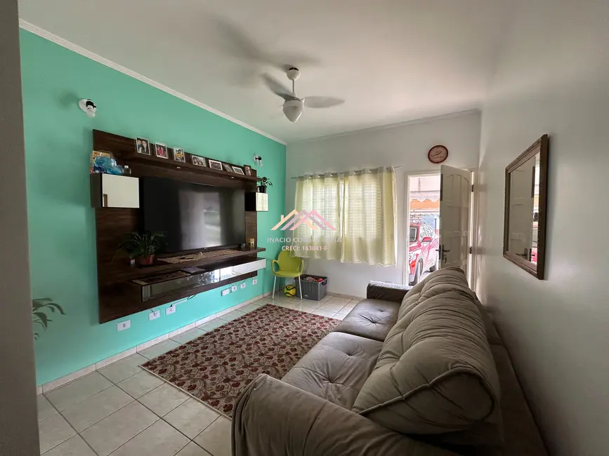 Foto 3 de Casa de Condomínio com 2 quartos à venda, 83m2 em Bairro do Cambará, Sao Roque - SP