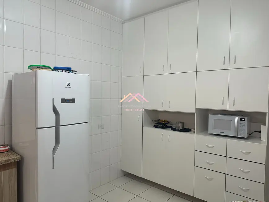 Foto 7 de Casa de Condomínio com 2 quartos à venda, 83m2 em Bairro do Cambará, Sao Roque - SP