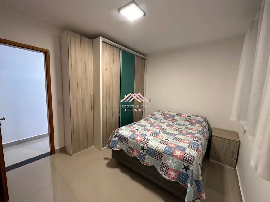 Foto 7 de Casa de Condomínio com 3 quartos à venda e para alugar, 226m2 em Taipas De Pedras (Mailasqui), Sao Roque - SP