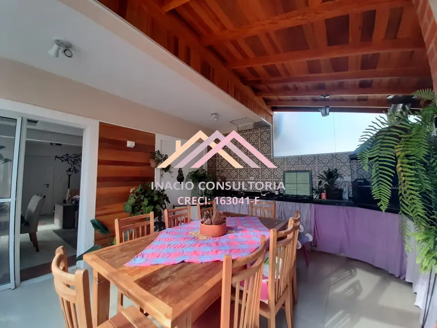 Foto 1 de Casa de Condomínio com 3 quartos à venda, 100m2 em Bairro do Cambará, Sao Roque - SP
